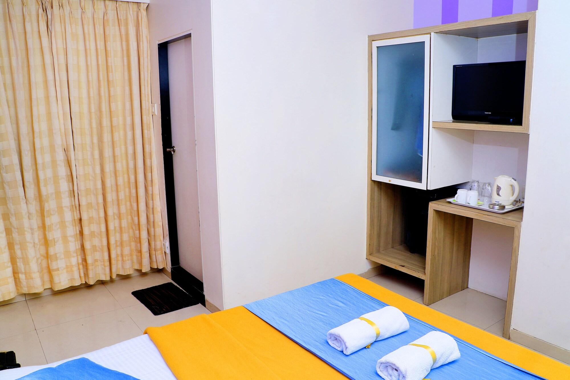 Hotel Alka Residency Тане Екстериор снимка