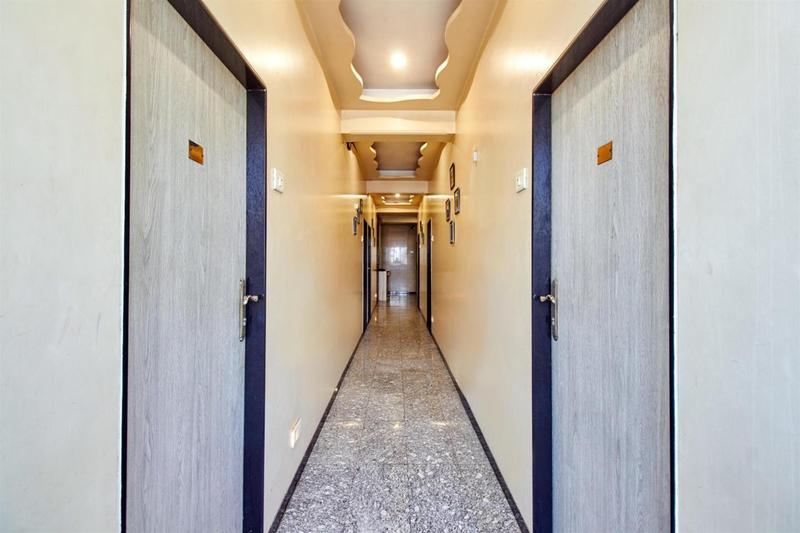 Hotel Alka Residency Тане Екстериор снимка